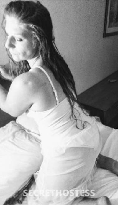 Serenity 42Yrs Old Escort Louisville KY Image - 10