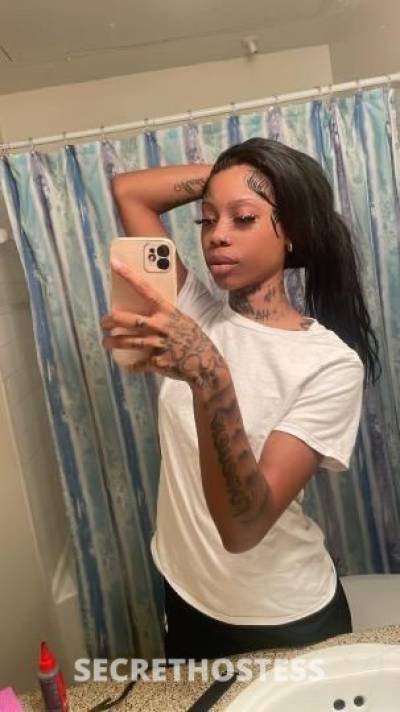 Slimm 21Yrs Old Escort Texarkana TX Image - 1