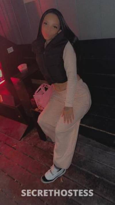 Athena 23Yrs Old Escort Louisville KY Image - 1