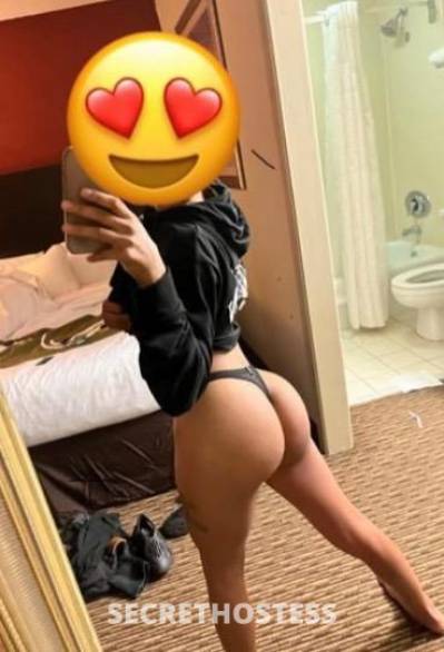 Slim 23Yrs Old Escort Houston TX Image - 2