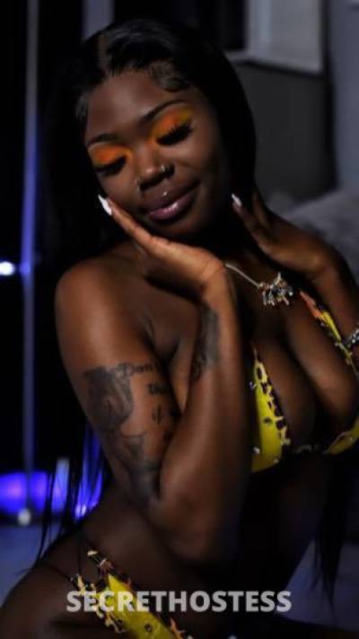 22 year old Escort in Cleveland OH Teeteeluvv
