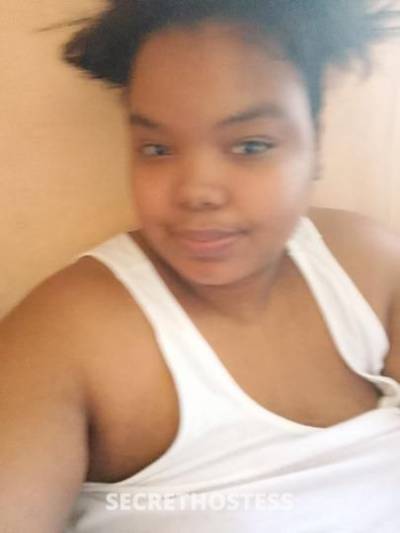 29 year old Escort in San Diego CA holaa