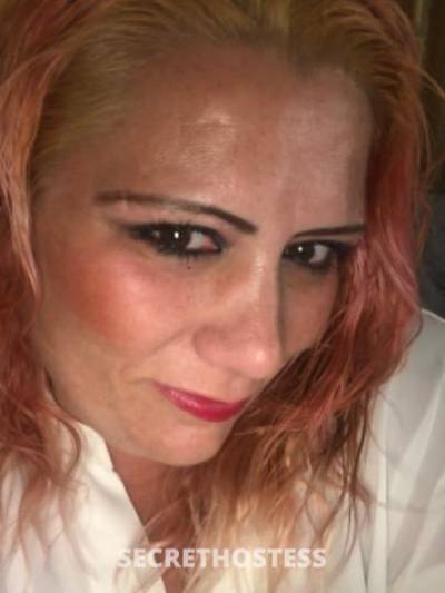 39 year old Escort in Tucson AZ HAPPY NEW YEAR EVERYBODY. Check out prices below here