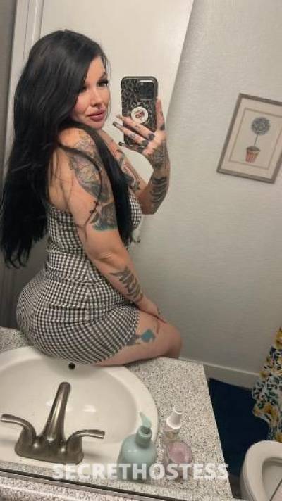 28 year old Escort in Inland Empire CA busty babe