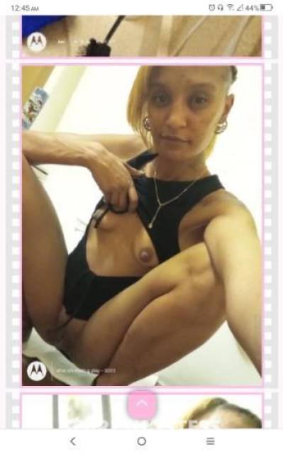 29 year old French Escort in West Palm Beach FL Ass up face down type shit