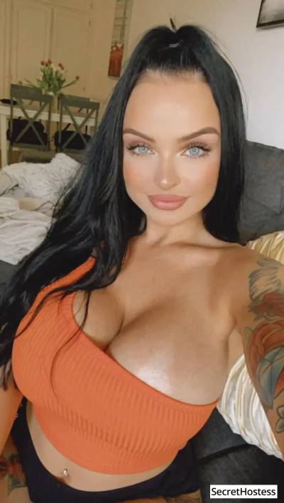 Escort Image - 3