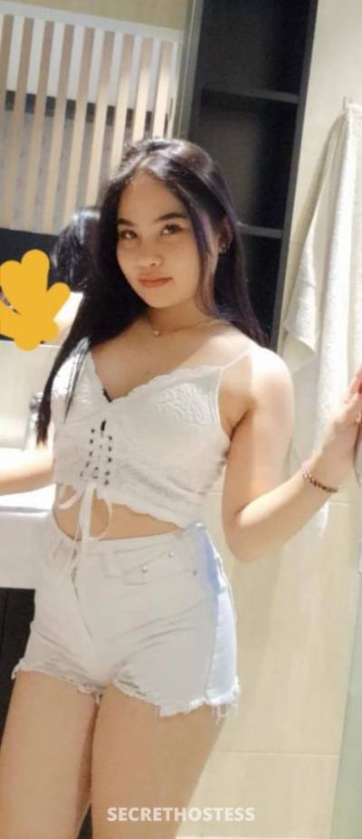 Qimoy, escort in Jakarta