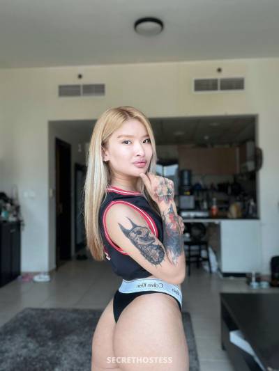 20 Year Old Asian Escort Dubai Blonde - Image 4