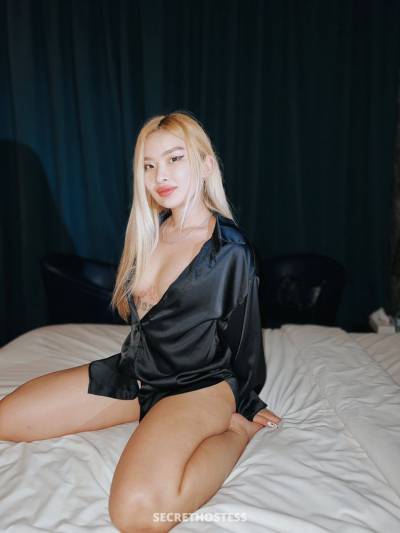 20 Year Old Asian Escort Dubai Blonde - Image 7