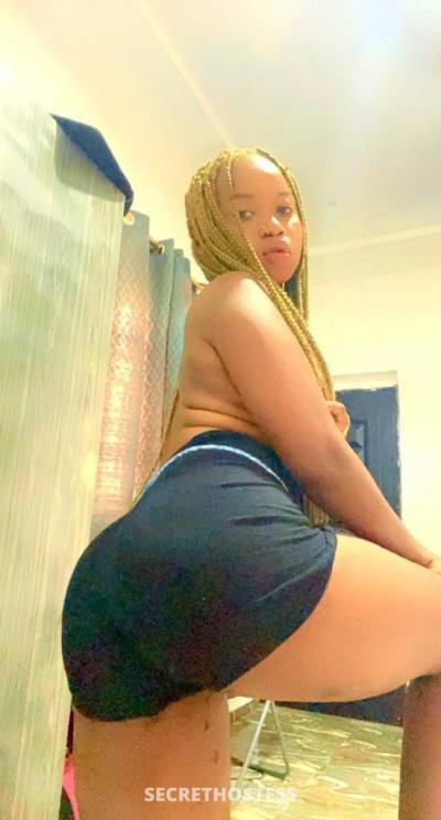 20Yrs Old Escort 135CM Tall Accra Image - 1
