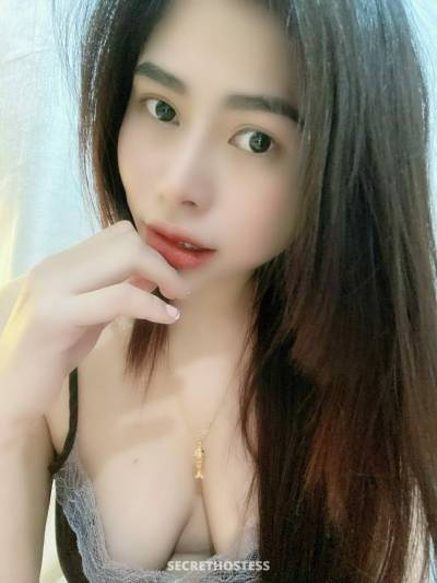 21 Year Old Asian Escort Abu Dhabi Blonde - Image 7