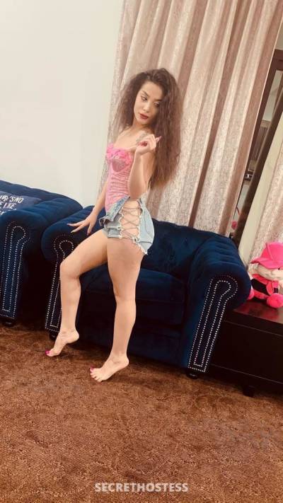 21Yrs Old Escort 162CM Tall Dubai Image - 2