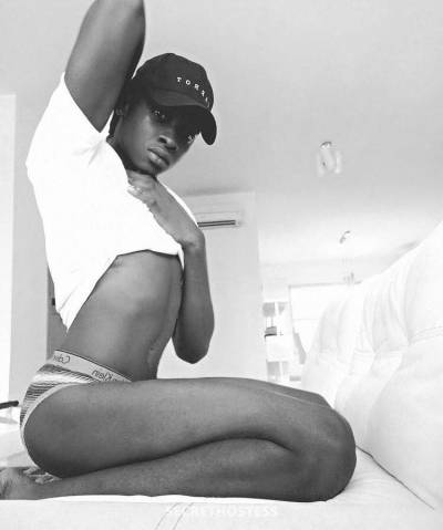 Androgynous, Male escort in Lagos,
