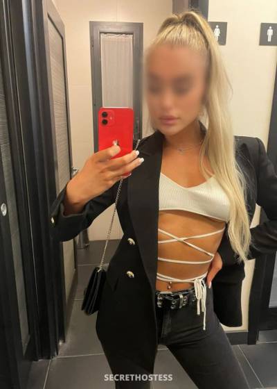 22Yrs Old Escort 166CM Tall Dubai Image - 1