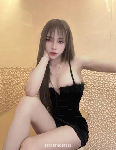 23Yrs Old Escort 170CM Tall Dubai Image - 0