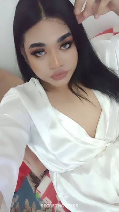 23 Year Old Asian Escort Muscat - Image 5