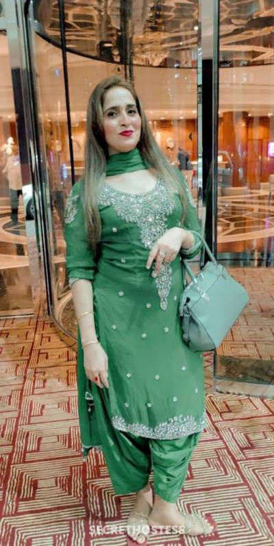 23Yrs Old Escort 167CM Tall Dubai Image - 3