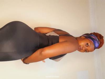 25Yrs Old Escort 157CM Tall Nairobi Image - 1