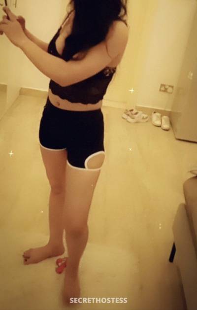 25Yrs Old Escort 160CM Tall Ajman Image - 1