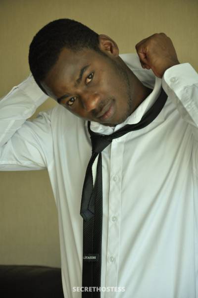 27 year old American Escort in Manila Nana, Male escort