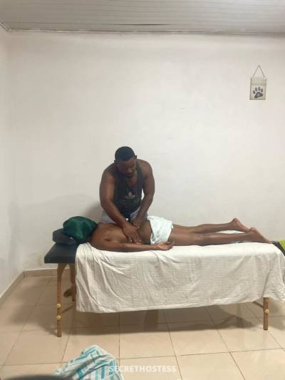 Dum’s Touch, masseur in Lagos,