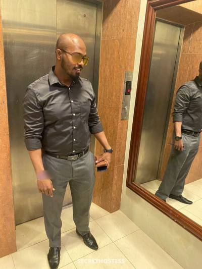 Johnny Boy, Male escort in Colombo