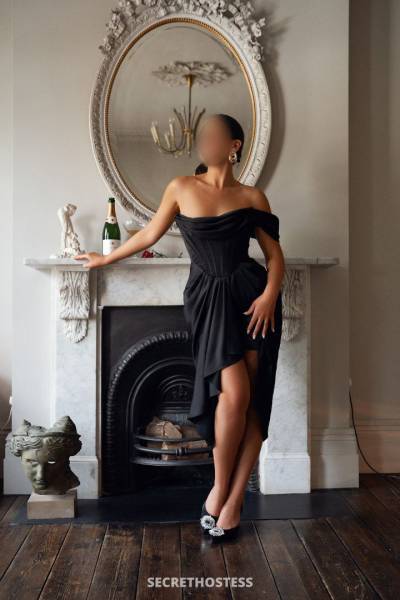 28 Year Old English Escort Dubai Brunette - Image 6