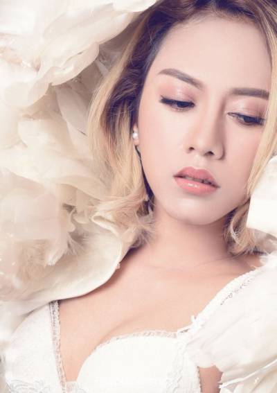 Grace 24Yrs Old Escort 165CM Tall Jakarta Image - 0