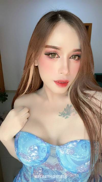 24 Year Old Asian Escort Muscat - Image 1