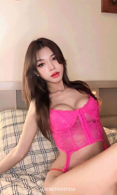 June Lee, Transsexual escort in Phuket