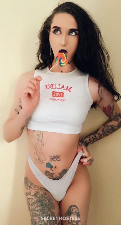 26 year old Slavic Escort in Istanbul Lara, Transsexual escort