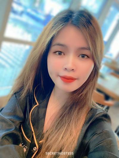 20 year old Asian Escort in Dubai Lisa, escort