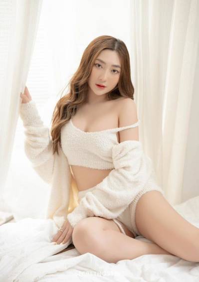 Lisa 20Yrs Old Escort 165CM Tall Dubai Image - 13