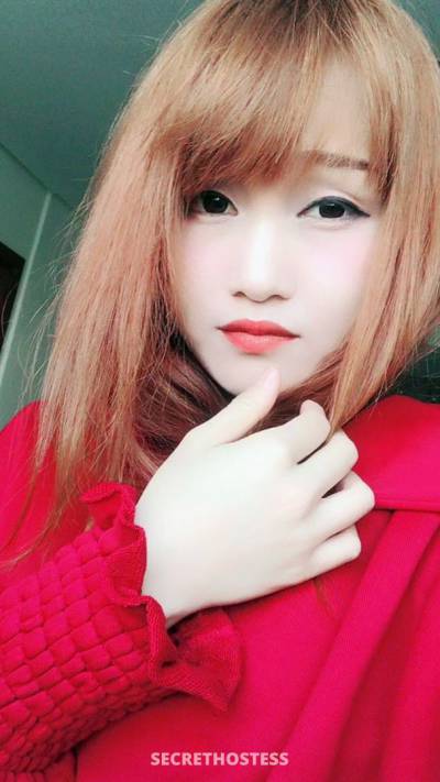 21 year old Asian Escort in Al Manama Asian Enchantress Lisa All Services, All Positions, All 
