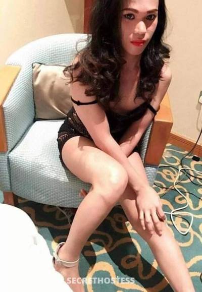 NEW AND FRESH, Transsexual escort in Manila