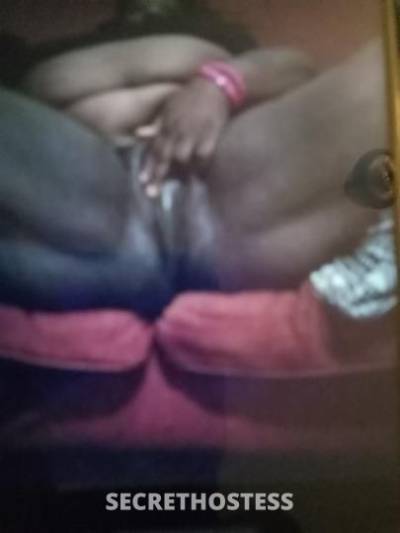 QUEEN 40Yrs Old Escort Raleigh-Durham NC Image - 3