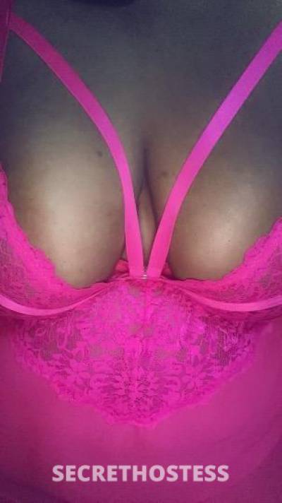 26 year old Escort in Everett WA I'm Horny and I Want to Deep Throat Your Dick ?..Come 