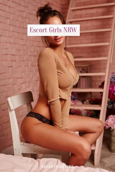 Willa, escort in Düsseldorf