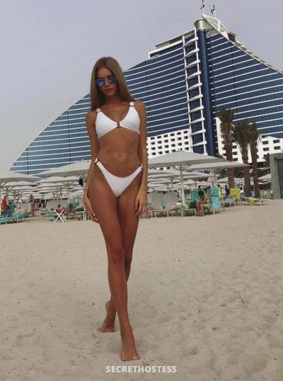 18Yrs Old Escort 170CM Tall Dubai Image - 5