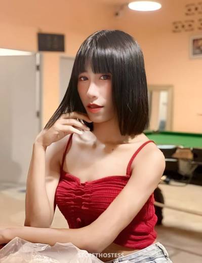 19Yrs Old Escort 174CM Tall Muscat Image - 3