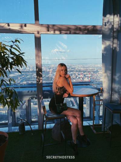 19 Year Old Ukrainian Escort Dubai Blonde - Image 3