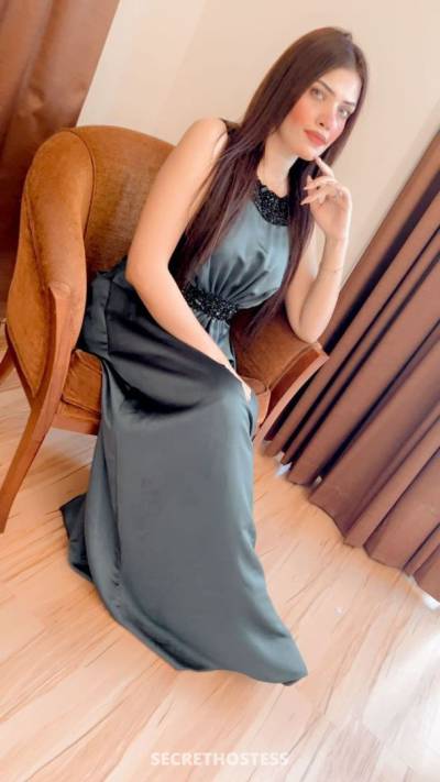 20Yrs Old Escort 171CM Tall Dubai Image - 1