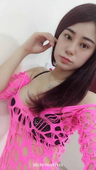 21 Year Old Asian Escort Al Manama - Image 1