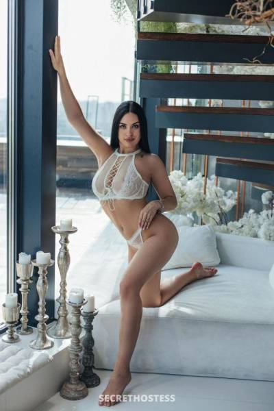 21Yrs Old Escort 168CM Tall Dubai Image - 0