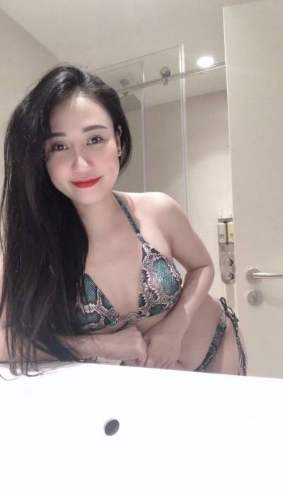 23Yrs Old Escort 165CM Tall Dubai Image - 4