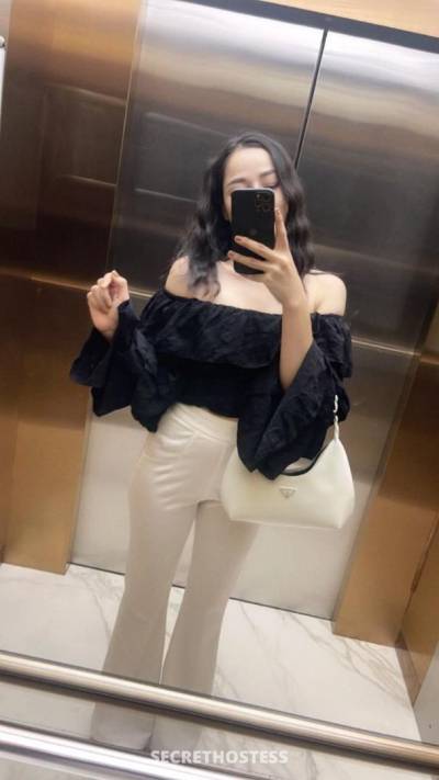 23Yrs Old Escort 170CM Tall Dubai Image - 1