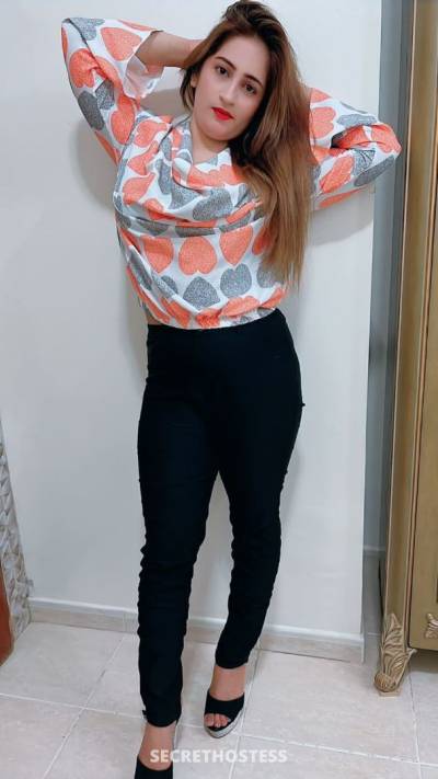 Esha Indian Model, escort in Abu Dhabi