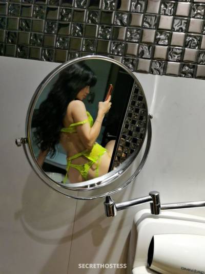 23Yrs Old Escort 167CM Tall Dubai Image - 9