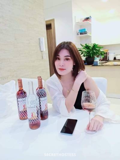24 year old Asian Escort in Al Manama Soya, escort