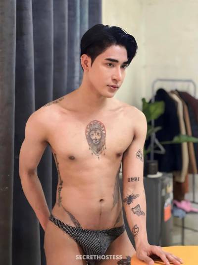 Aki, Male escort in Manila